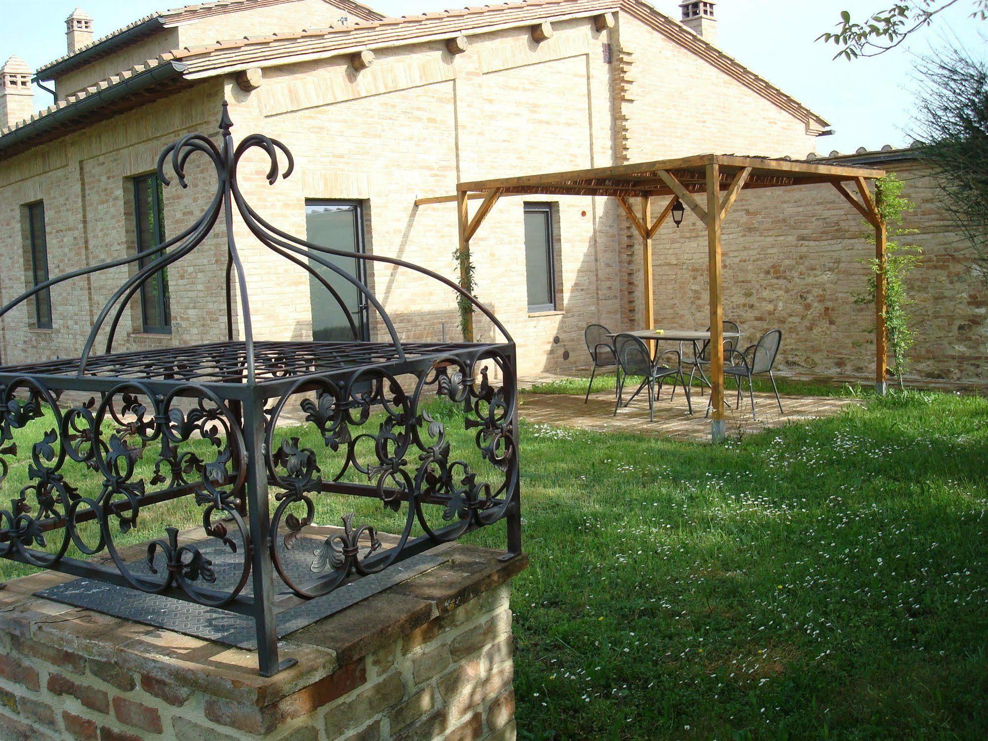 Willa La Fornace Di San Galgano Frosini Zewnętrze zdjęcie